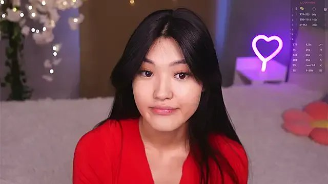 FancyEsten on StripChat