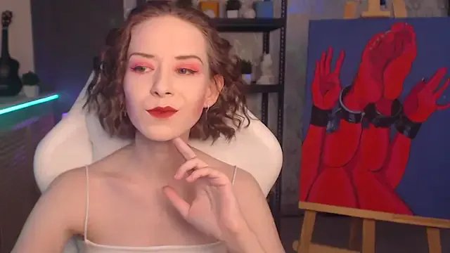 FascinatingEyess on StripChat