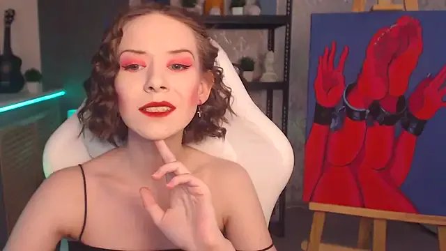 FascinatingEyess on StripChat