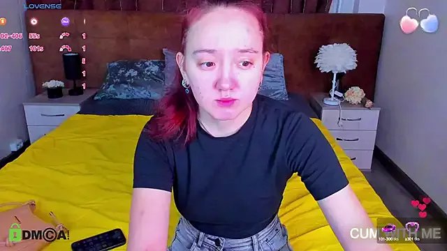 Fera1_Berry on StripChat