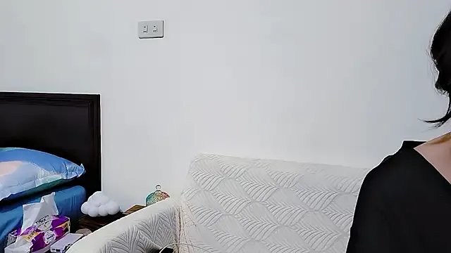 Fine-sand on StripChat