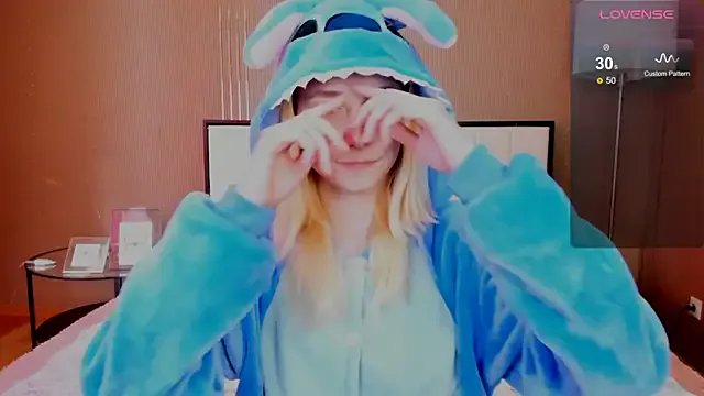 fleximona on StripChat