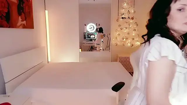 FlirtyFox_ on StripChat