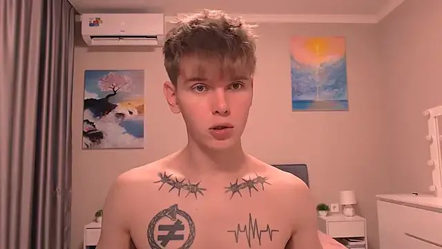 Fredd_Xanders on StripChat