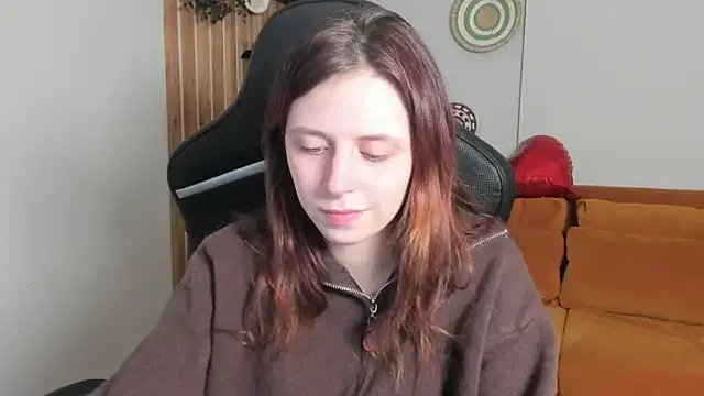 FreyaVey — squat 10 times