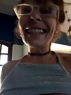 FrozenWaffle on StripChat