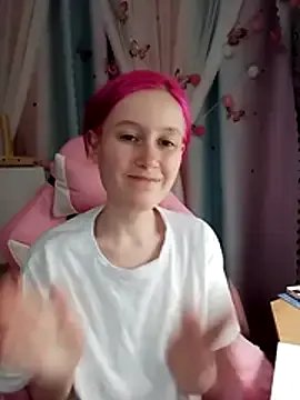 Fuzzy_Unicorn on StripChat