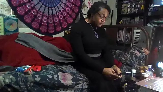 GardeniaFields on StripChat