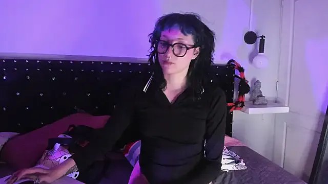 Ghosty_Doll on StripChat