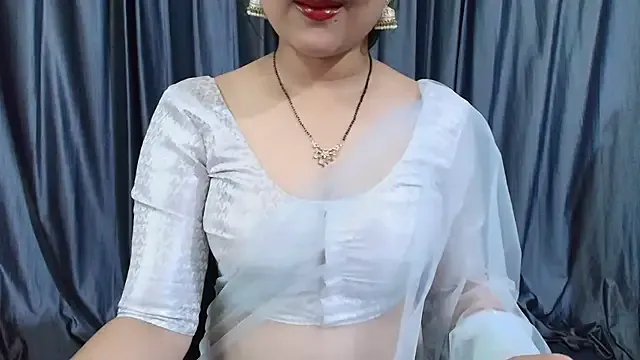 goldiwets on StripChat