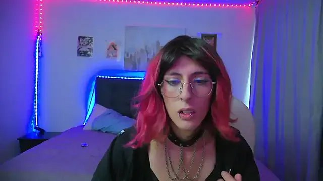 goth_minerva on StripChat