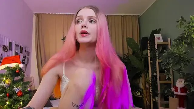 Gretchen_Mol on StripChat