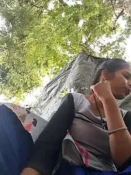 Gulika_Doshi on StripChat