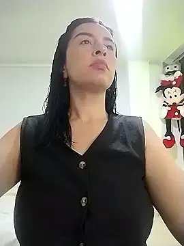 hailey85 on StripChat