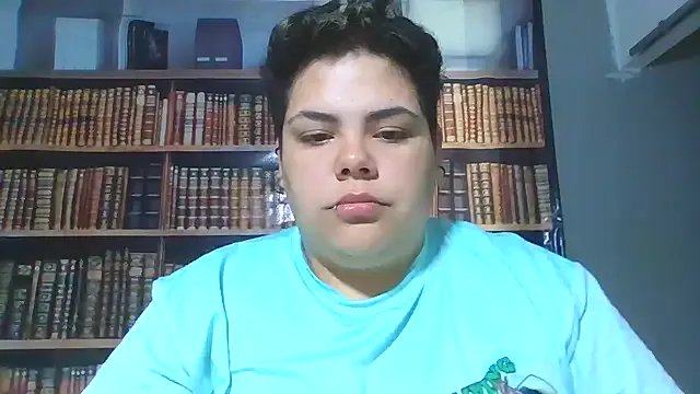 Hailey_Curvy on StripChat