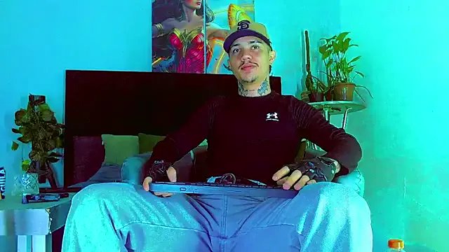 HannibalLester on StripChat