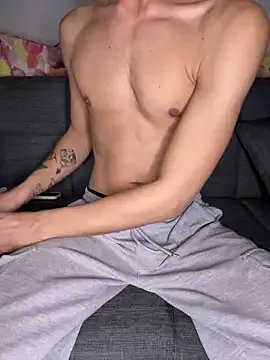 Harmanarab_adrian on StripChat