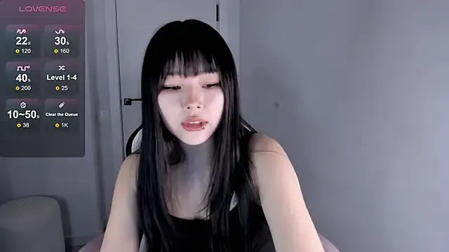 hee_young11 on StripChat