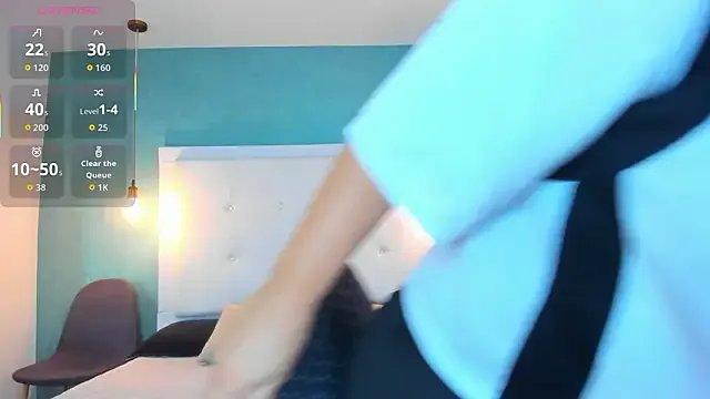 Heidy_milf on StripChat