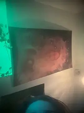 heluvsbabii on StripChat