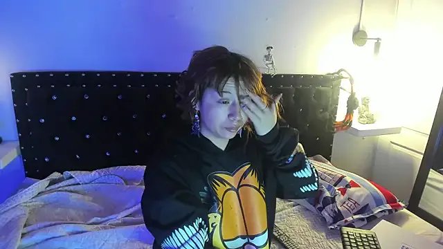 hey_noraly on StripChat