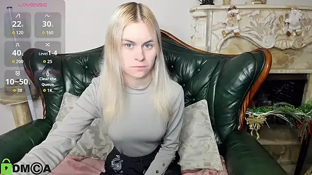 HillEva on StripChat