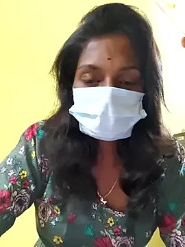 Honey_rosetamil on StripChat