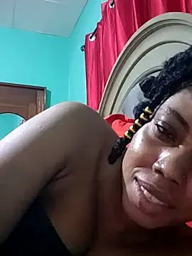 HONEYSWEETS_LIVE on StripChat