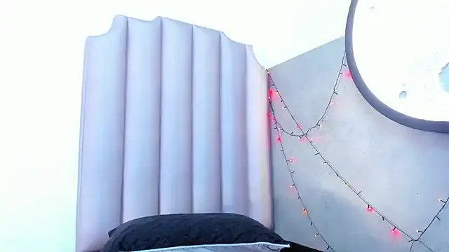 honny_23 on StripChat