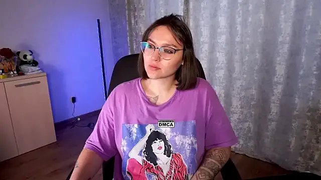 Hoot_owl_cb on StripChat