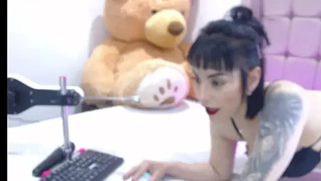 HotAss_Hally — ffull deeptroahtl