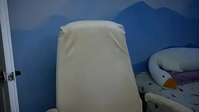 IlonaMurf on StripChat