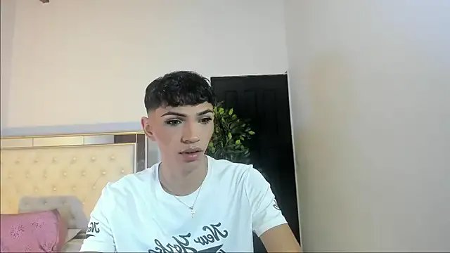 im_sebaslopez on StripChat