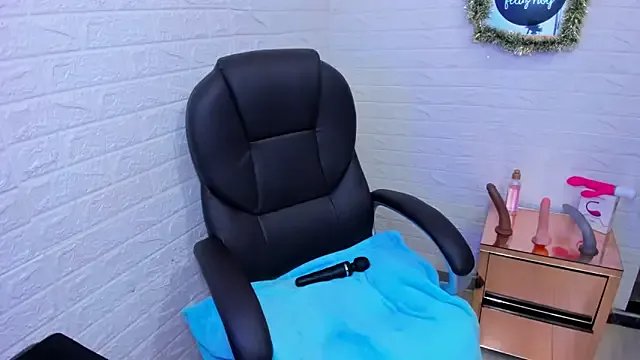 ImCrazzy on StripChat