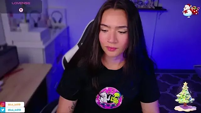 ImLui_lu on StripChat