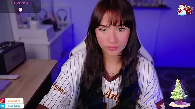 ImLui_lu on StripChat