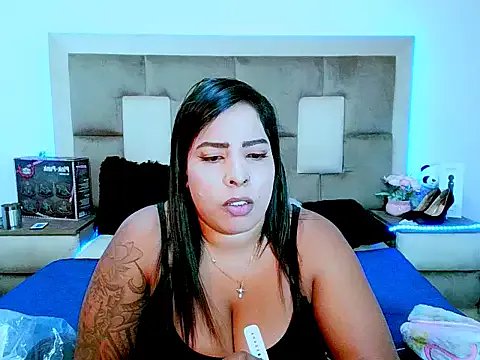 indiantopaz694u on StripChat