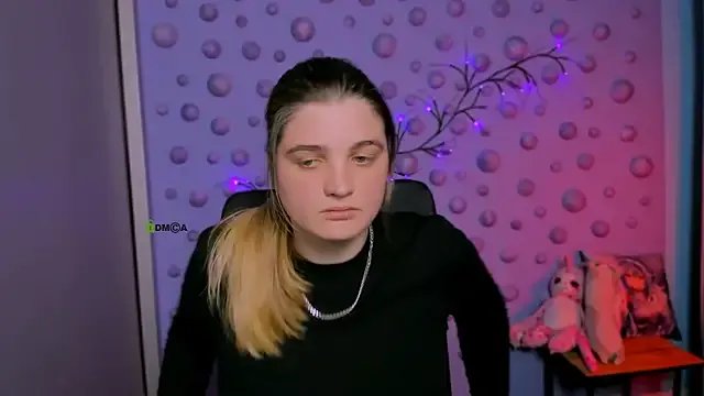 inga_gree on StripChat