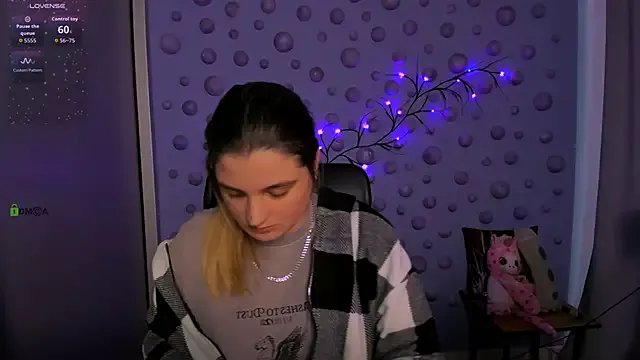 inga_gree on StripChat