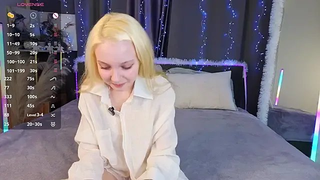 IraYounce on StripChat