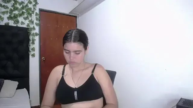 isabel_09 on StripChat