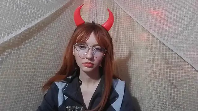 IsabellaBlacky on StripChat