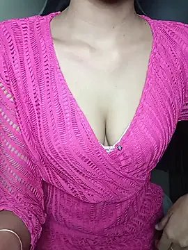 Isha_Sax on StripChat