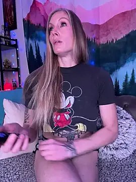 ItsDanniG — Make my twat cum again!!