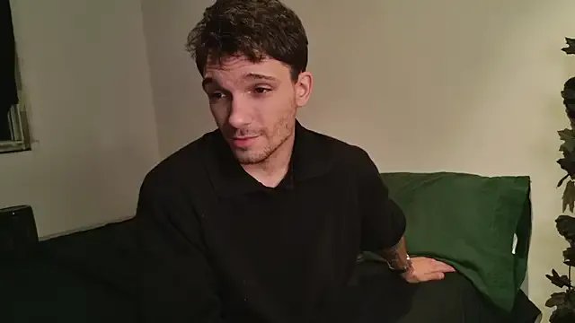 JackDesFeux on StripChat