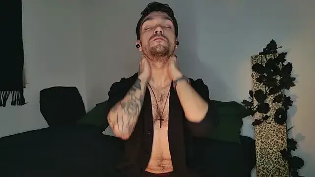 JackDesFeux on StripChat