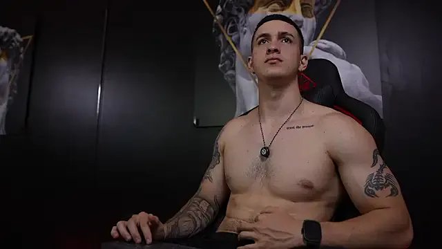 JacksonOlsenn on StripChat