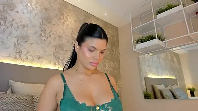 JadaKai on StripChat 