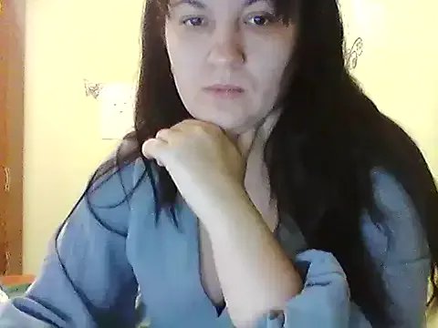 JANICSA on StripChat