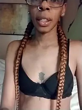 Jasmine_FullsShine on StripChat